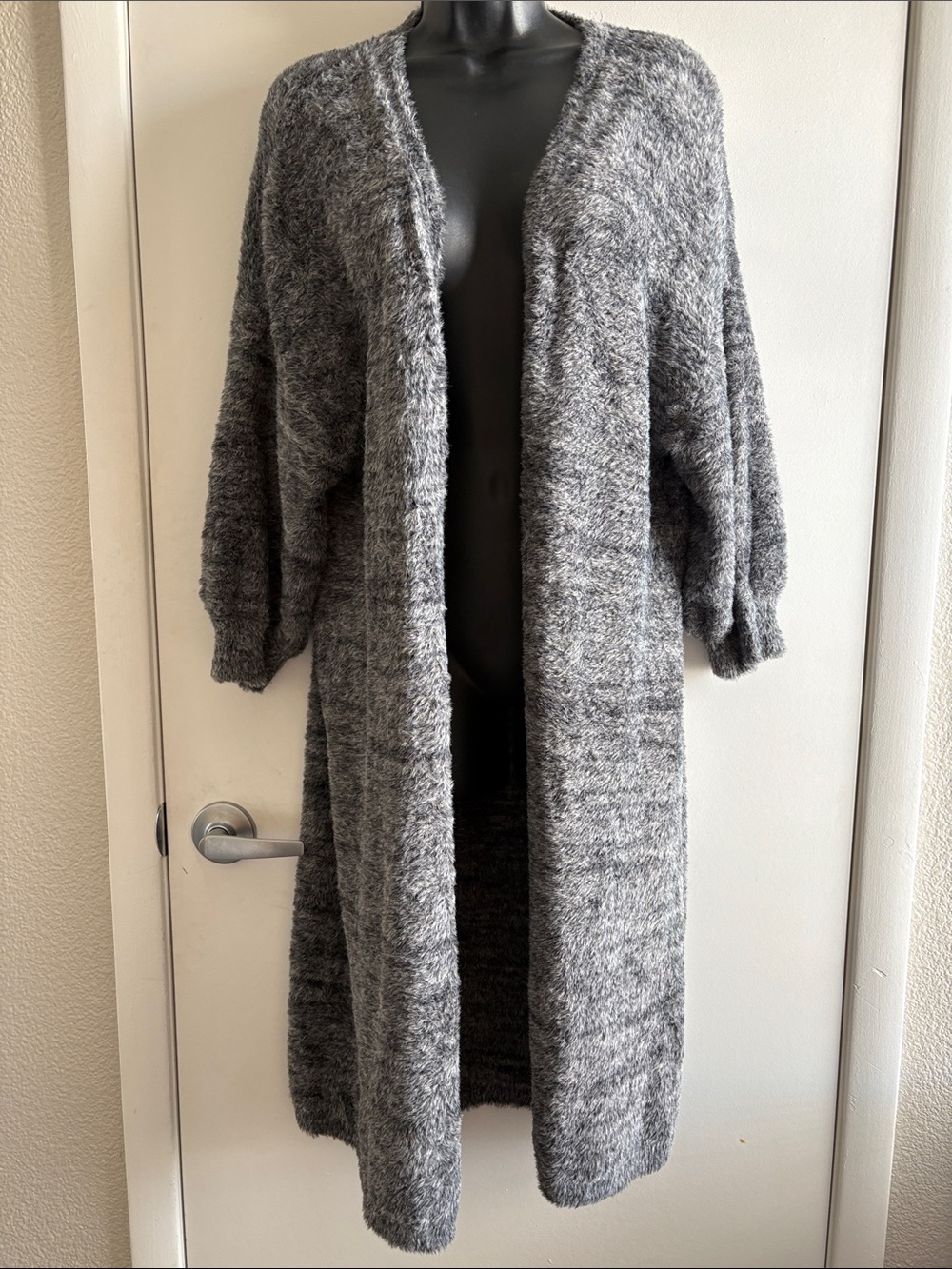 Express Long Open-Front Gray Fuzzy Preppy Fall Cardigan SZ M
